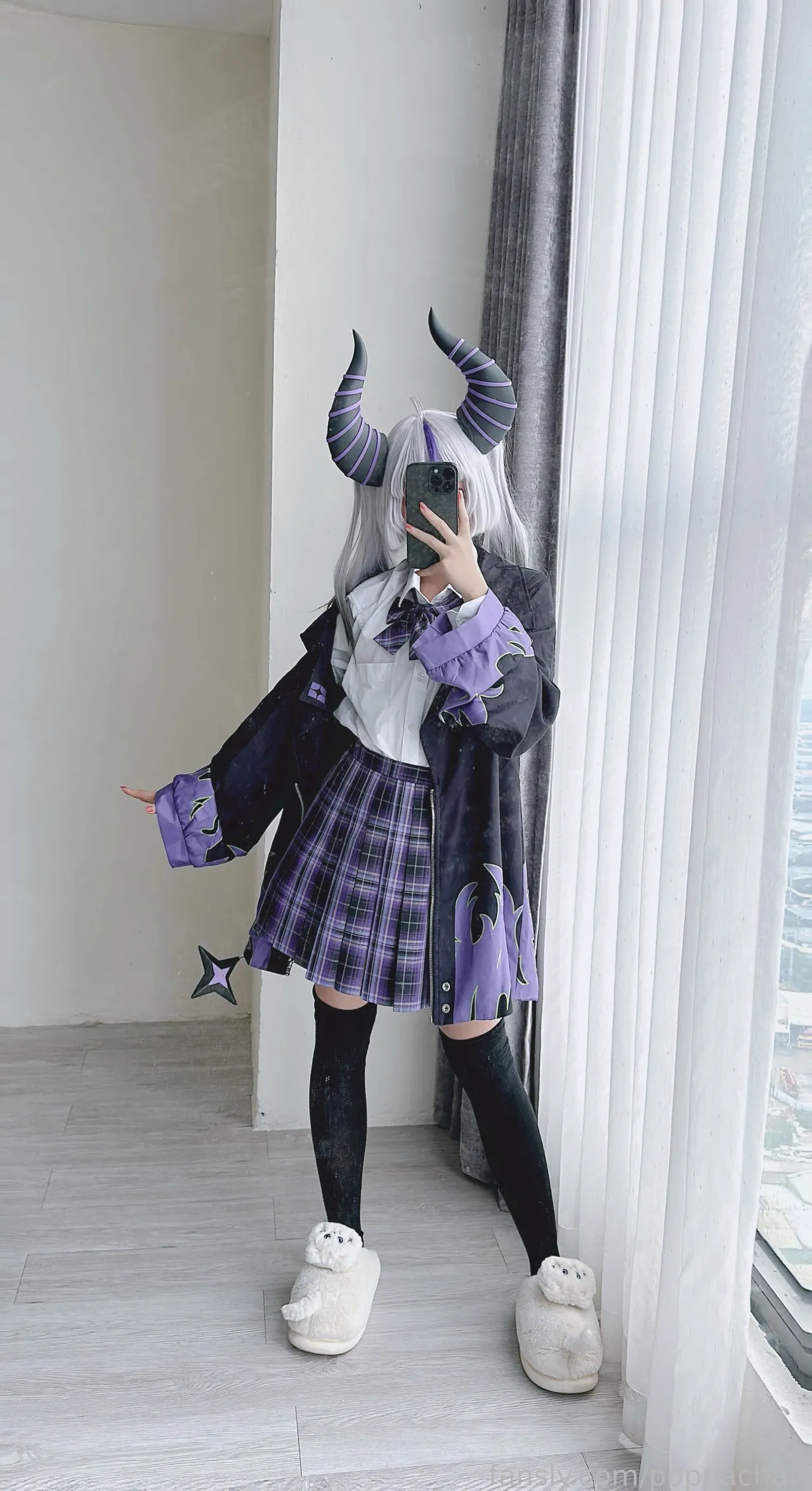 PoppaChan - Laplus-erohere0.webp